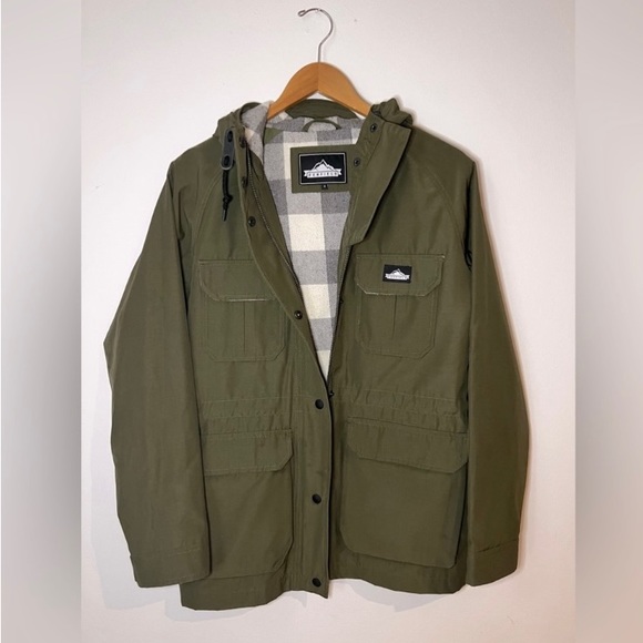 Penfield field jacket with hood and waist cinch - Picture 3 of 11